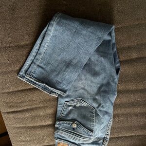 American Eagle capris